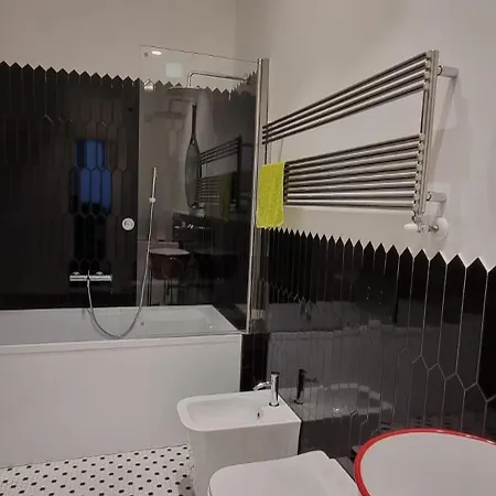 Appartement Under Trastevere Stars With Hydromassage Rome